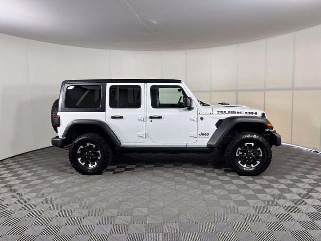 Used 2025 Jeep Wrangler Unlimited Rubicon AWD/4WD image 8