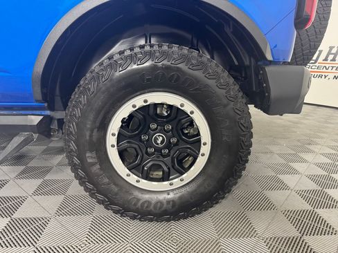 Used 2022 Ford Bronco Wildtrak AWD/4WD image 40