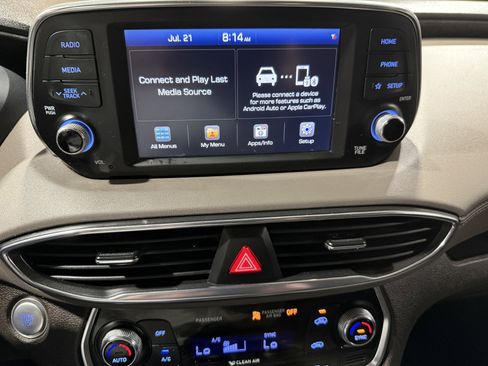 Used 2020 Hyundai Santa Fe SEL w/ Convenience Package FWD image 10