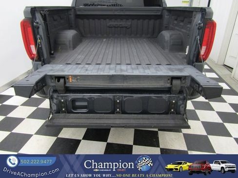 Used 2021 GMC Sierra 1500 AT4 image 17