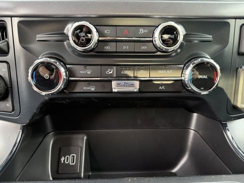 New 2026 Ford F150 XLT w/ XLT Black Appearance Package image 16