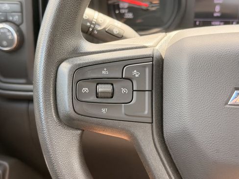 Used 2025 Chevrolet Silverado 1500 W/T RWD image 19