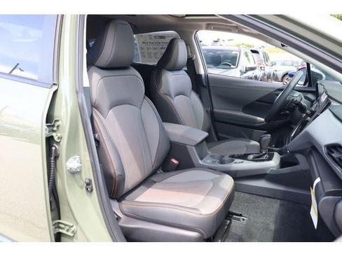 New 2026 Subaru Crosstrek 2.5i Limited w/ Crosstrek Mirror Package AWD/4WD image 45