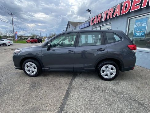 Used 2022 Subaru Forester AWD/4WD image 9