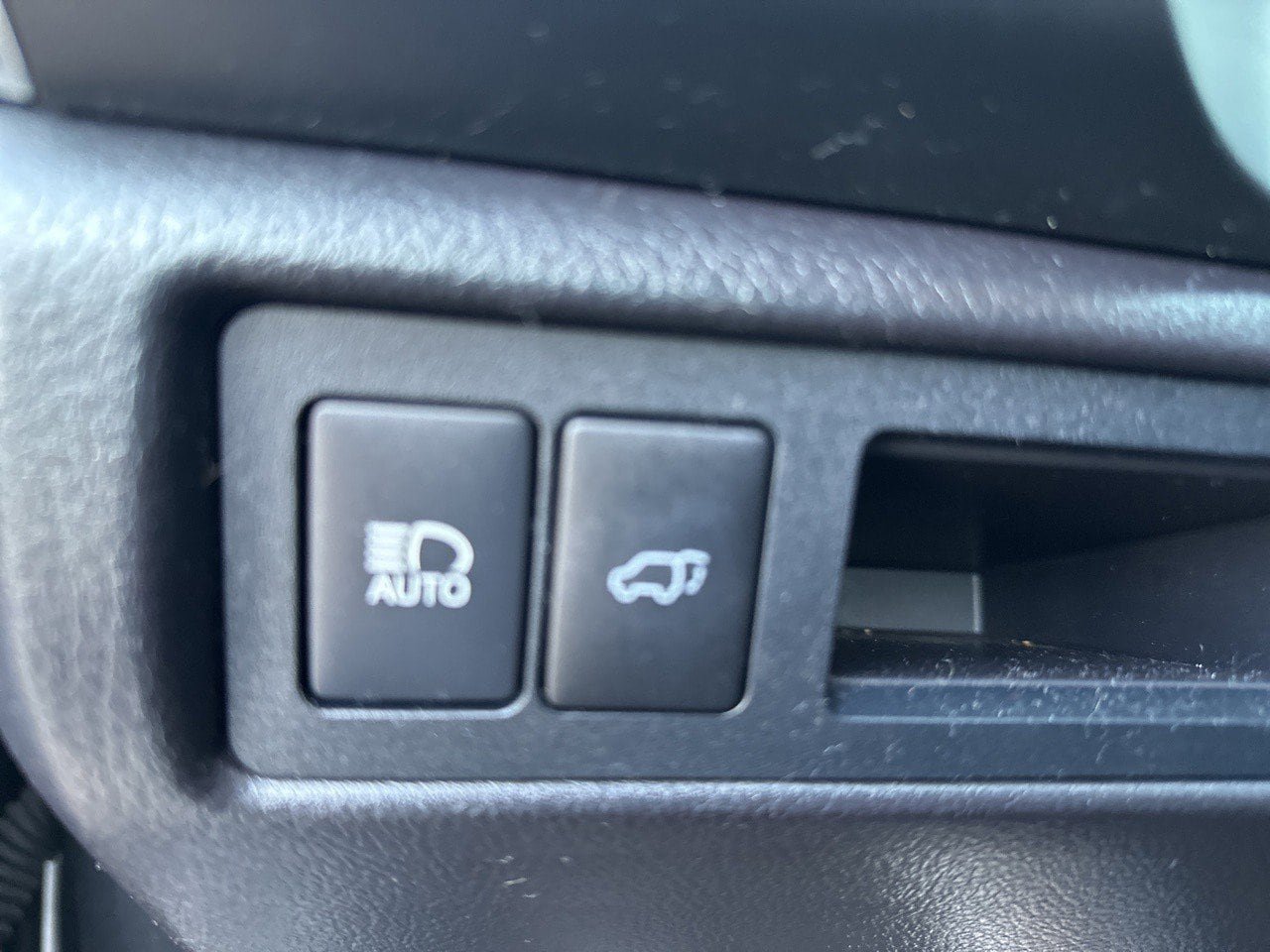 Used 2021 Toyota Sequoia Nightshade w/ Safety & Convenience Package AWD/4WD image 9
