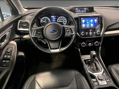 Used 2022 Subaru Forester Limited image 18