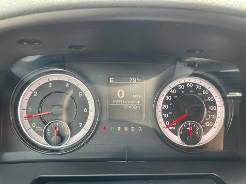 Used 2018 RAM 1500 Classic SLT image 15