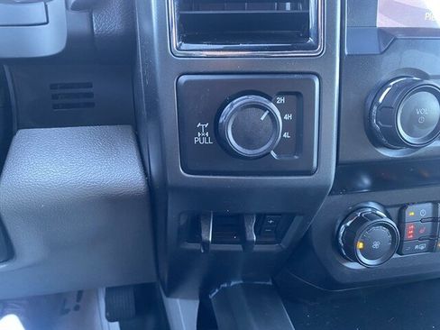 Used 2022 Ford F250 XLT w/ XLT Premium Package image 21