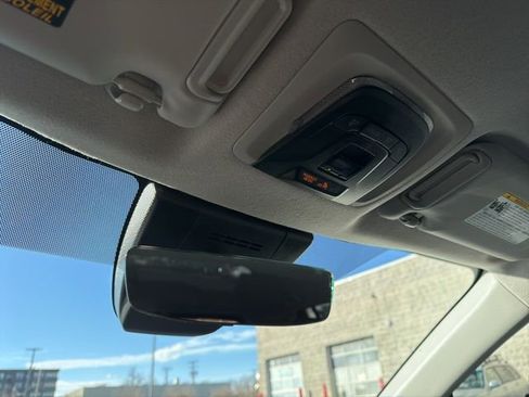 New 2026 Toyota Corolla Cross XLE image 18