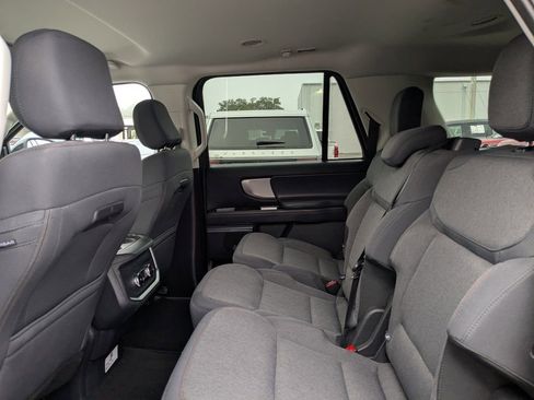 Used 2025 Ford Expedition Max Active image 15