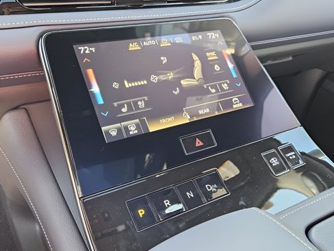 New 2026 INFINITI QX80 4WD w/ Sport Exterior Package image 18