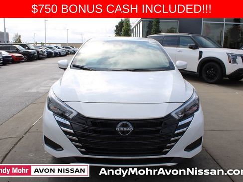 New 2025 Nissan Versa SV w/ Trunk Package image 2