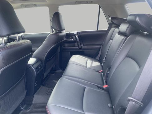 Used 2017 Toyota 4Runner TRD Off-Road Premium AWD/4WD image 3