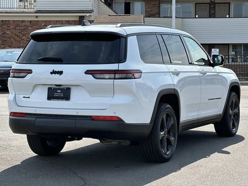Used 2023 Jeep Grand Cherokee L Altitude AWD/4WD image 53