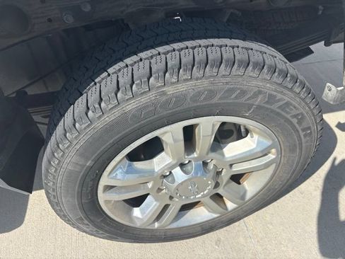 Used 2017 Chevrolet Silverado 2500 High Country w/ Duramax Plus Package AWD/4WD image 9