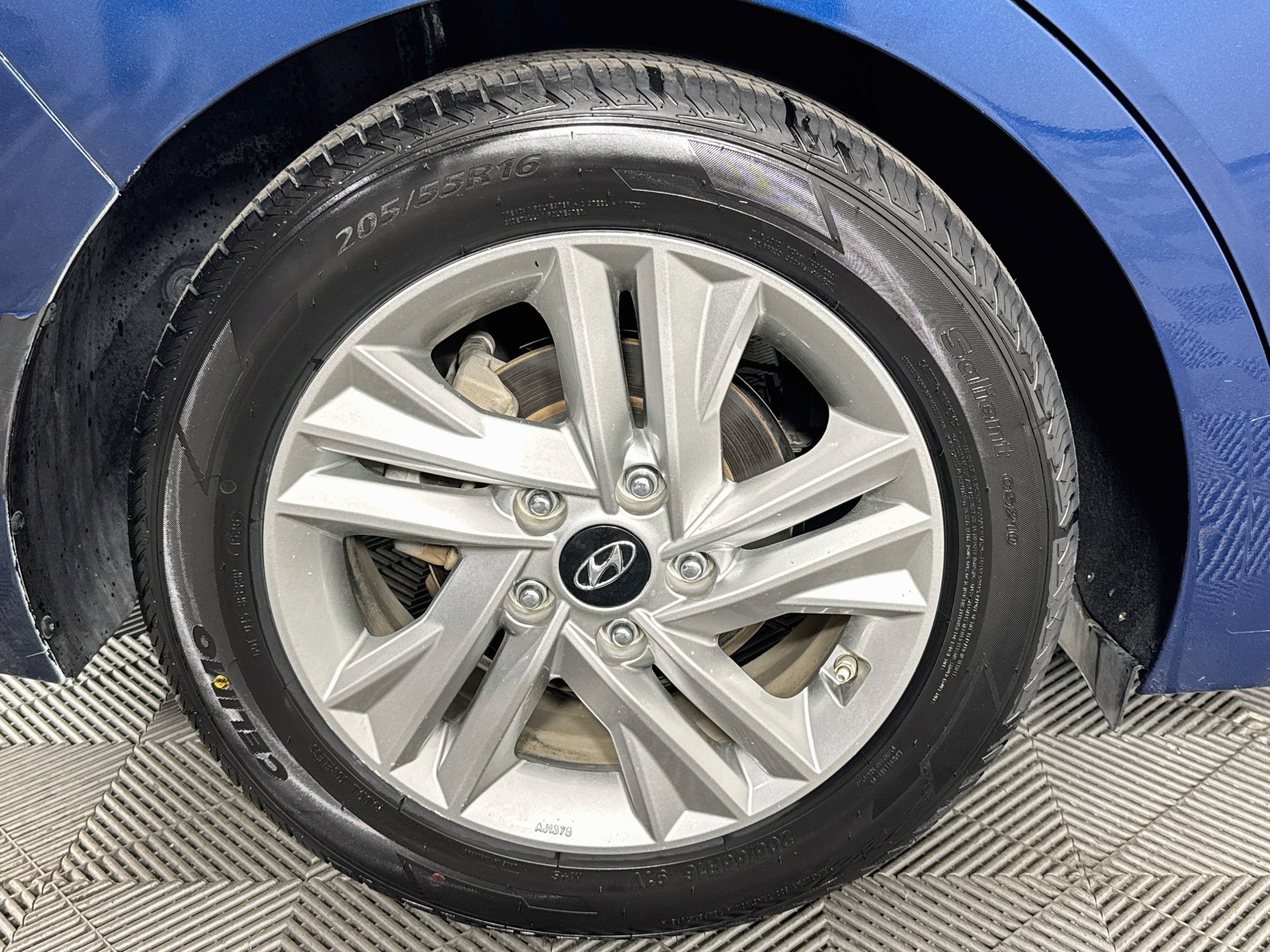 Used 2020 Hyundai Elantra SEL FWD image 52