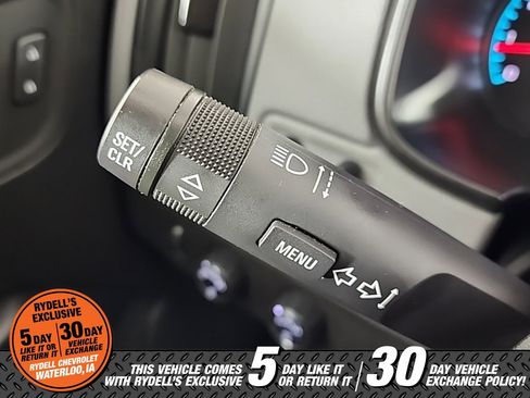 Used 2022 Chevrolet Colorado W/T w/ Custom Special Edition image 25