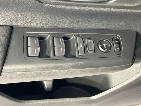 Used 2023 Honda CR-V EX image 12