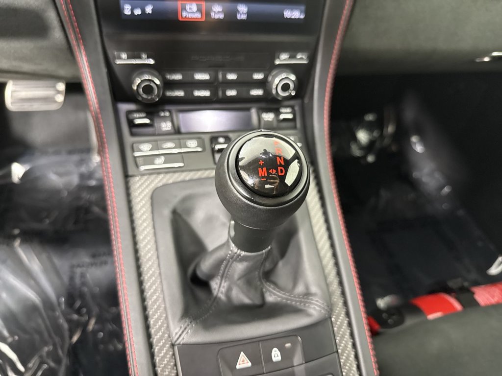 Certified 2024 Porsche 718 Boxster Spyder RS RWD image 31