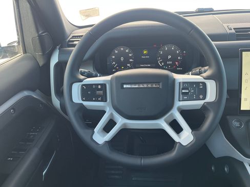 Used 2026 Land Rover Defender 110 S AWD/4WD image 16
