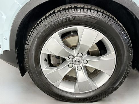 Used 2019 Volvo XC40 T5 Momentum AWD/4WD image 31