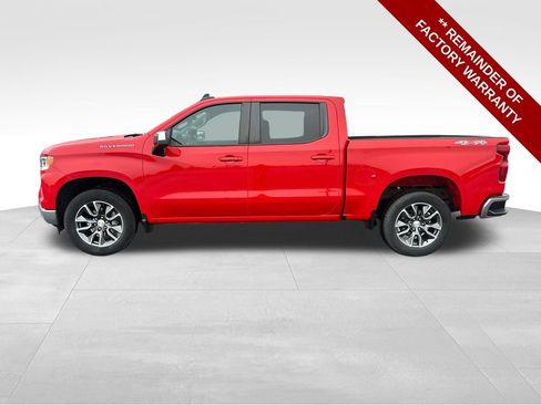 Used 2023 Chevrolet Silverado 1500 LT image 2