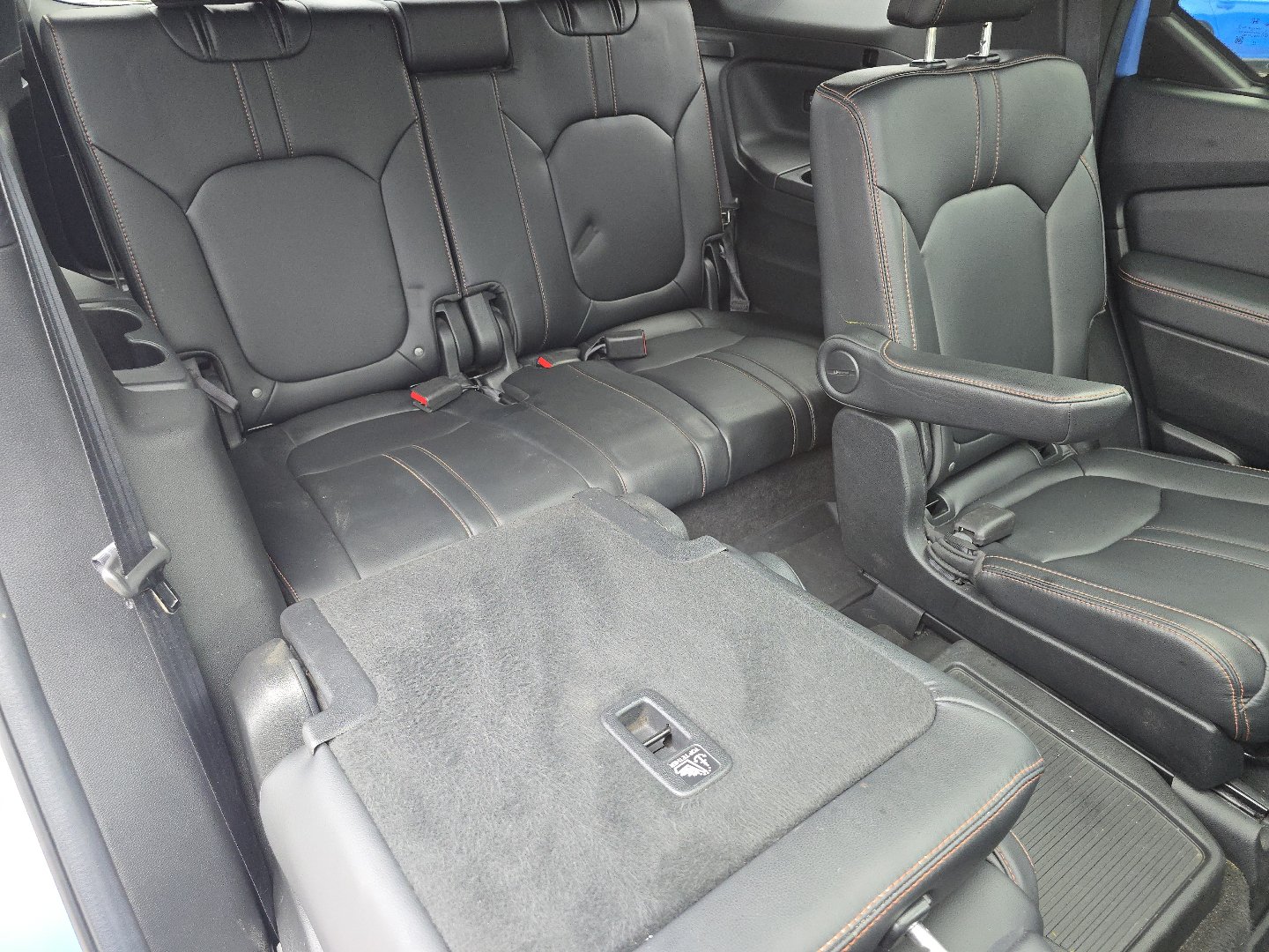 Used 2025 Honda Pilot TrailSport image 32