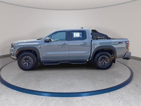 Used 2025 Nissan Frontier PRO-4X w/ Pro Premium Package AWD/4WD image 8
