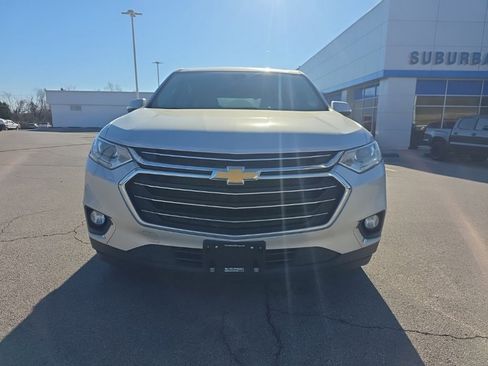 Used 2021 Chevrolet Traverse LT w/ LPO, Cargo Package image 2