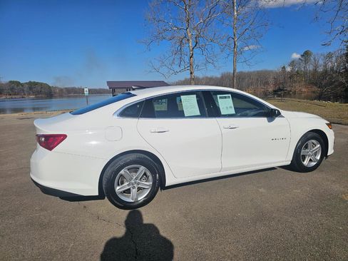 Used 2023 Chevrolet Malibu LS image 5
