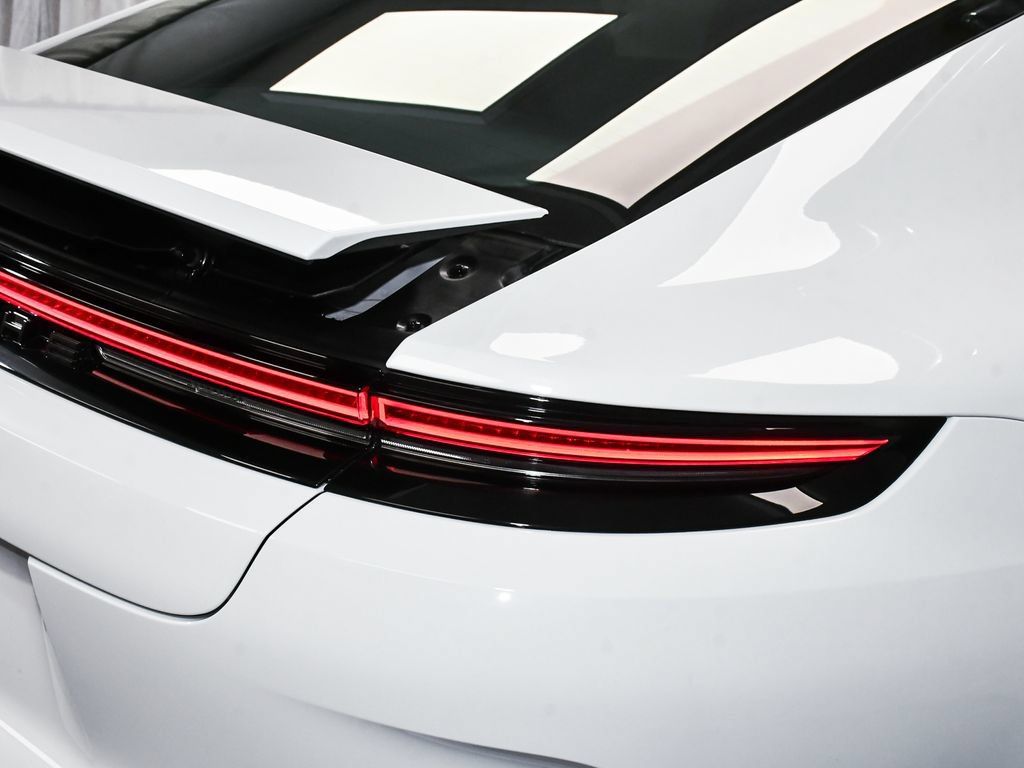 Used 2025 Porsche Panamera 4 E-Hybrid AWD/4WD image 87