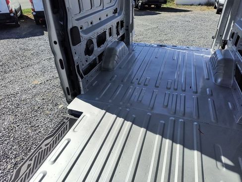 New 2024 Ford Transit 150 148 Medium Roof AWD image 26