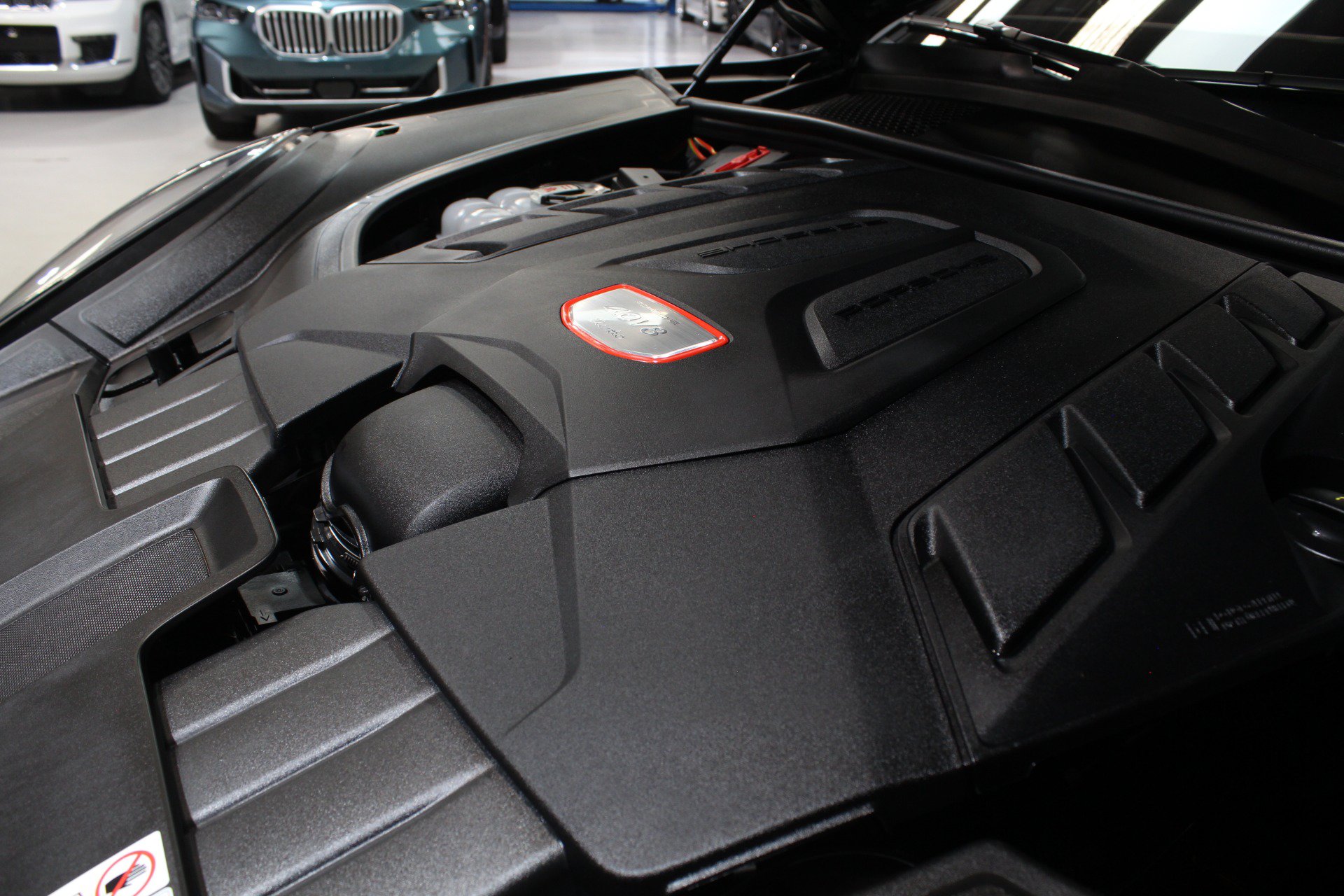 Used 2023 Porsche Cayenne Turbo AWD/4WD image 29