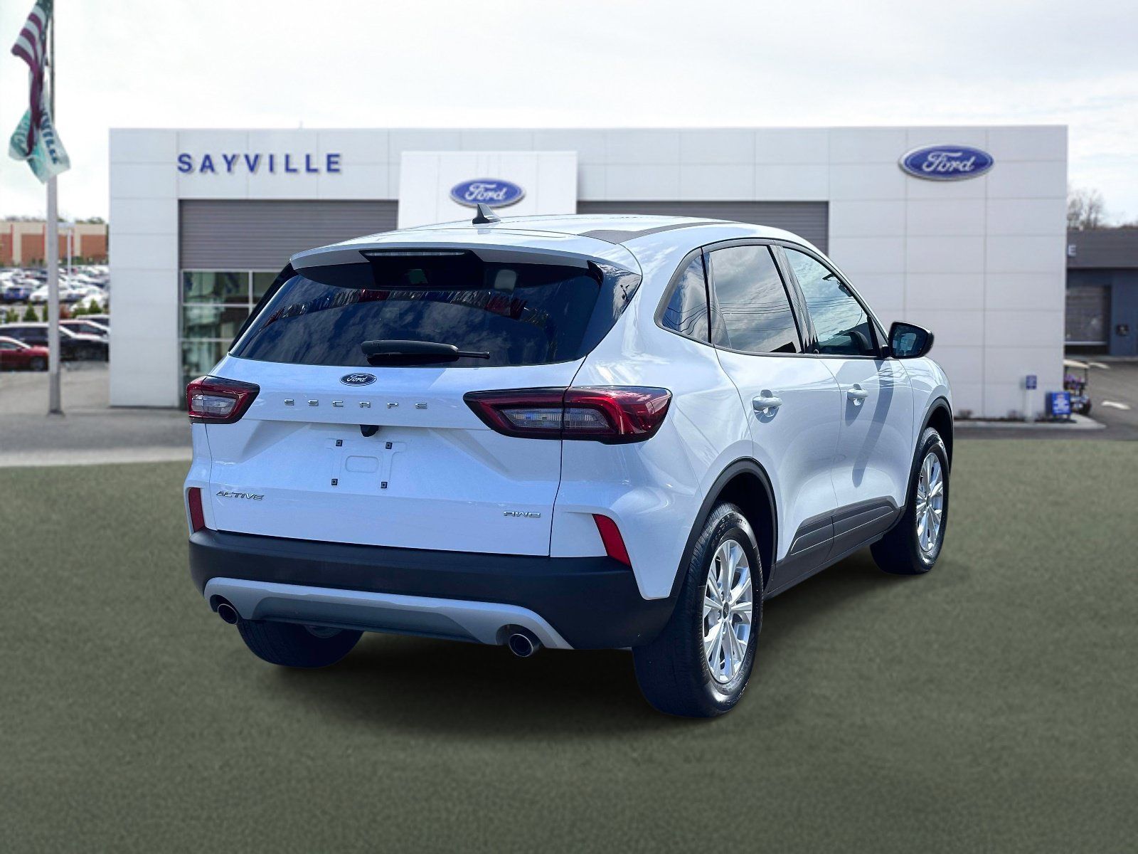 Used 2025 Ford Escape Active AWD/4WD image 5