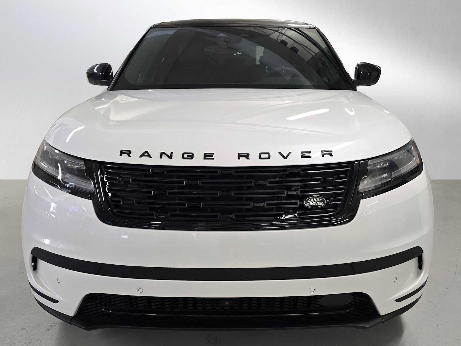 New 2026 Land Rover Range Rover Velar S AWD/4WD image 8