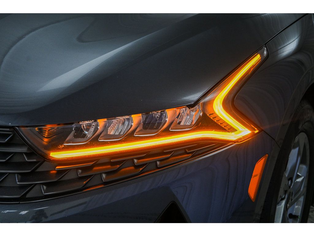 Certified 2021 Kia K5 LXS FWD image 23