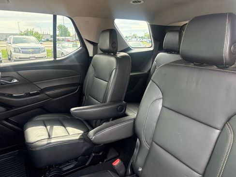 Used 2018 Chevrolet Traverse RS FWD image 28