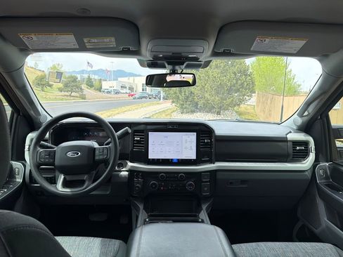 Used 2026 Ford F250 XLT w/ XLT Premium Package image 18