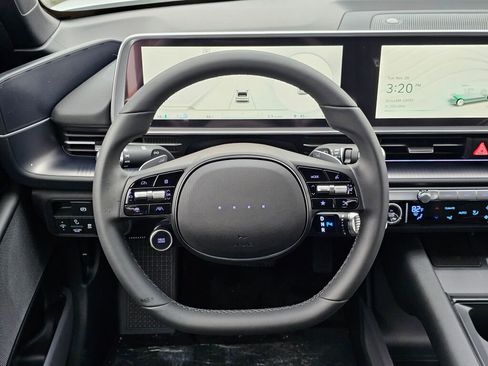 New 2025 Hyundai Ioniq 6 SEL image 18