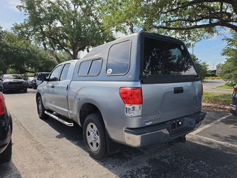 Used 2011 Toyota Tundra 4x4 Double Cab w/ Tow Pkg image 5