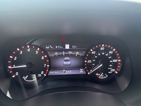 Used 2022 Nissan Frontier PRO-4X w/ Technology Package image 16