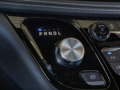New 2026 Chrysler Pacifica Select FWD image 17