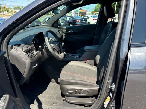 Certified 2023 Chevrolet Equinox RS AWD/4WD image 9