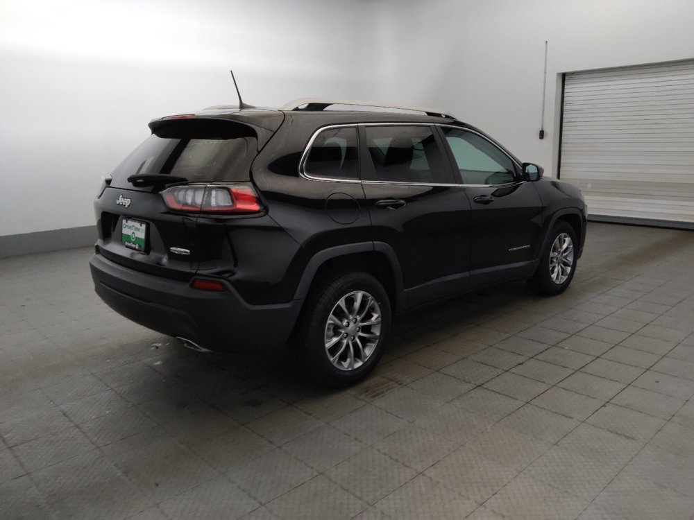 Used 2021 Jeep Cherokee Latitude Plus w/ Sun & Sound Group FWD image 10