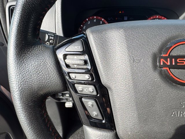 Used 2023 Nissan Frontier PRO-4X w/ Pro-4X Premium Package AWD/4WD image 13