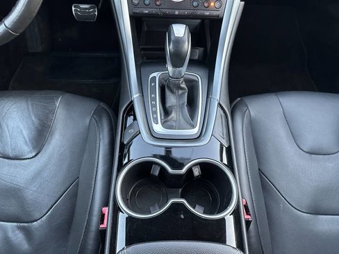 Used 2016 Ford Fusion Titanium image 16