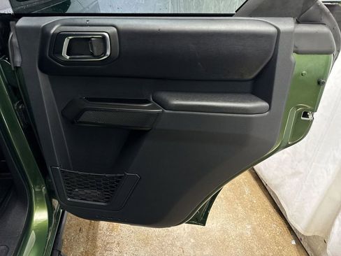 Used 2025 Ford Bronco Badlands AWD/4WD image 10