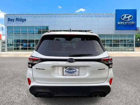 Used 2025 Subaru Forester Touring image 5