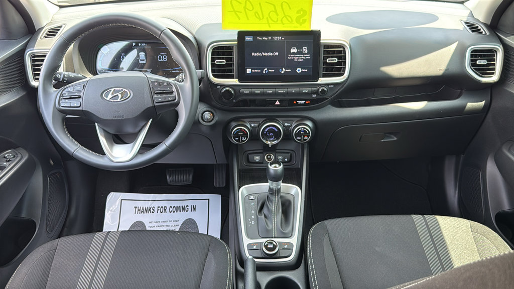 Used 2026 Hyundai Venue SEL FWD image 12