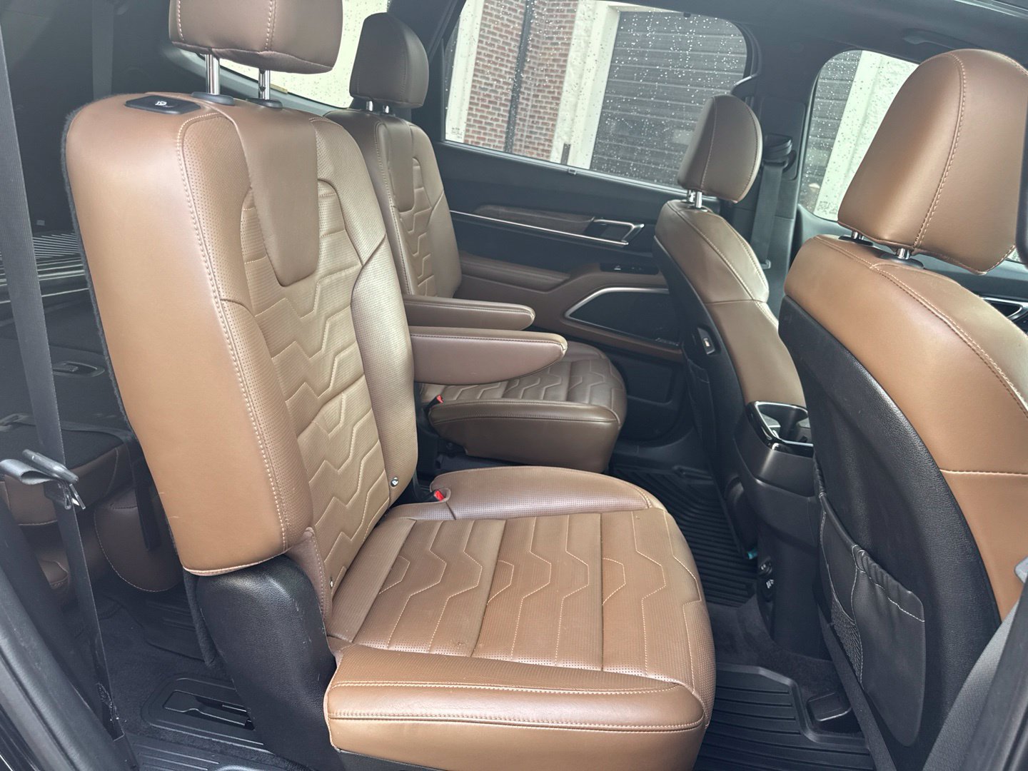 Used 2021 Kia Telluride SX w/ SX Prestige Package AWD/4WD image 12